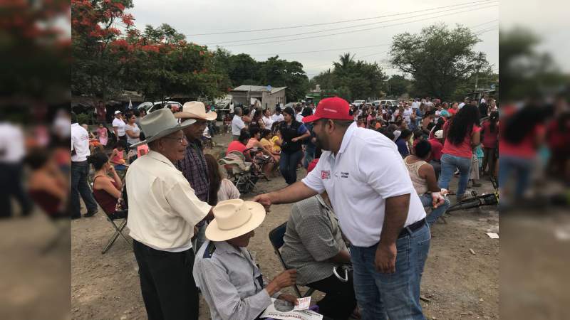 La Cámara de Diputados garante de una transcicion ordenada con AMLO: Paco Huacus - Foto 1 