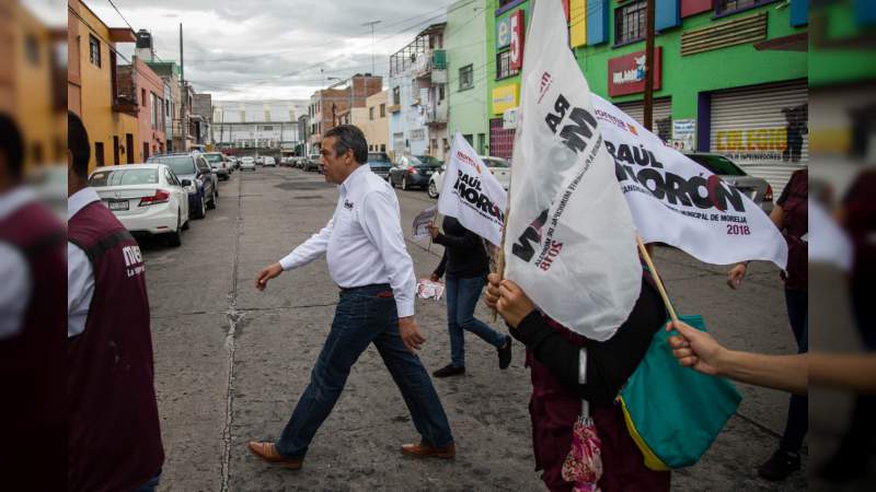 Ante vecinos de la Ventura Puente, Raúl Morón remarca que mejorarán los servicios y obras públicas - Foto 1 