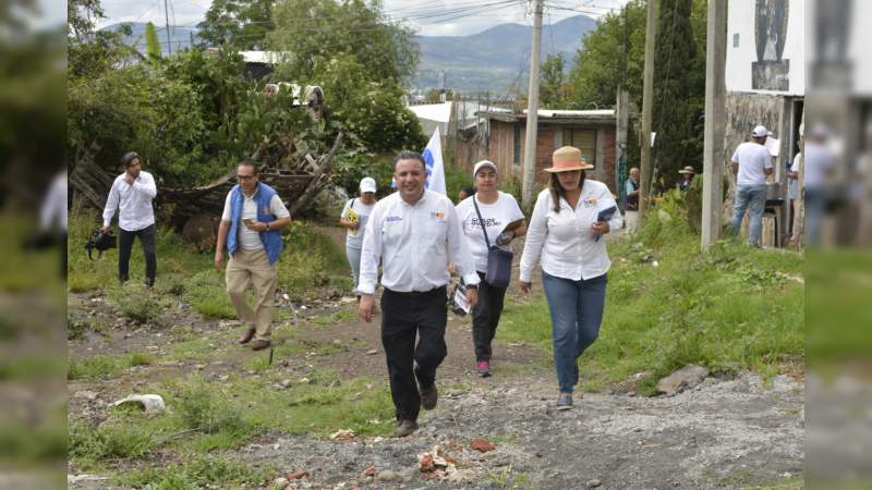 Vamos a ganar con propuestas, no con despensas: Carlos Quintana 