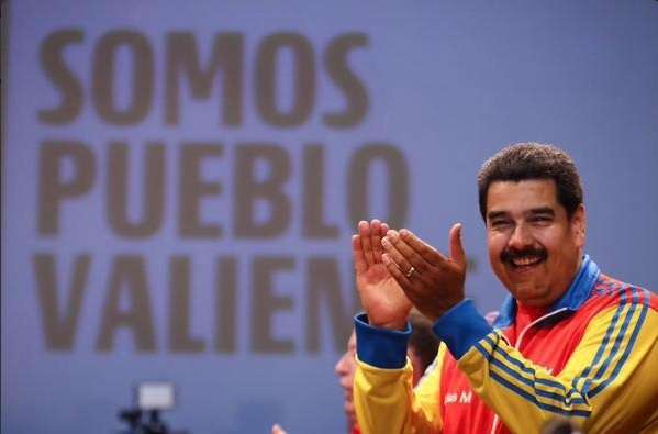 Anuncia Nicolás Maduro aumento salarial para enfrentar inflación de 80% 