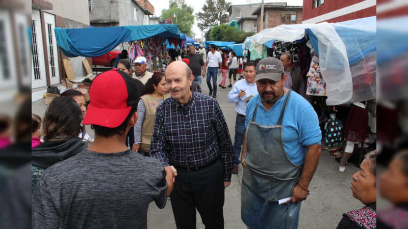 Tianguistas de la 20 de Noviembre respaldan proyecto de Fausto Vallejo Figueroa - Foto 2 