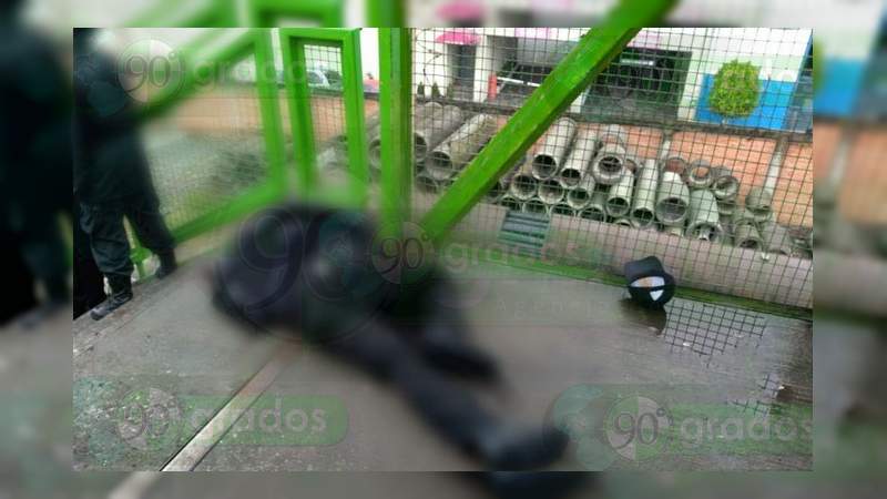 Asaltantes matan a policía en Nezahualcóyotl, Estado de México 