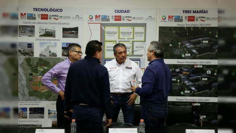 Integraremos la innovación tecnológica para mejorar los servicios en Morelia: Raúl Morón - Foto 2 
