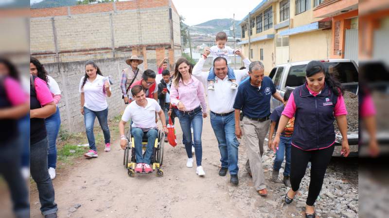 Compromete Gerónimo Color trabajo conjunto para abatir las carencias en Morelia - Foto 0 
