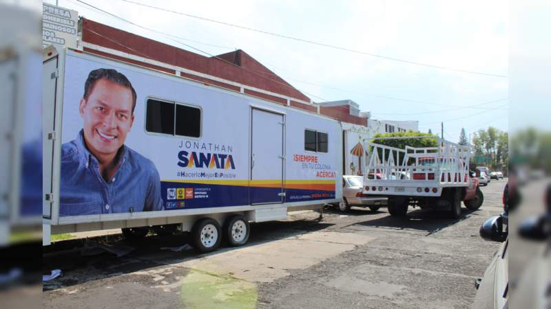 Oficinas móviles, una alternativa de atención inmediata para los morelianos: Jonathan Sanata  - Foto 2 