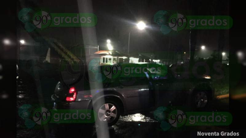 Uruapan: Sujetos armados ejecutan a chofer de lujoso auto, en Michoacán 