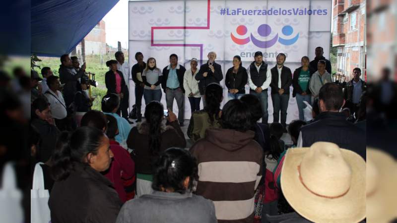 Obras viales e hidráulicas para Ciudad Jardín y El Parián, compromiso de Fausto Vallejo Figueroa ante habitantes de estas colonias - Foto 1 