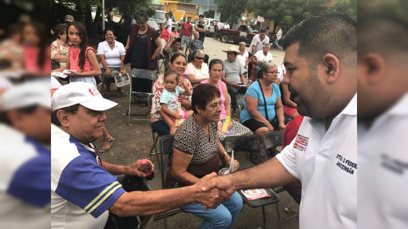 La Cámara de Diputados dará equilibrios y certeza a la transición en el país: Paco Huacus. - Foto 0 