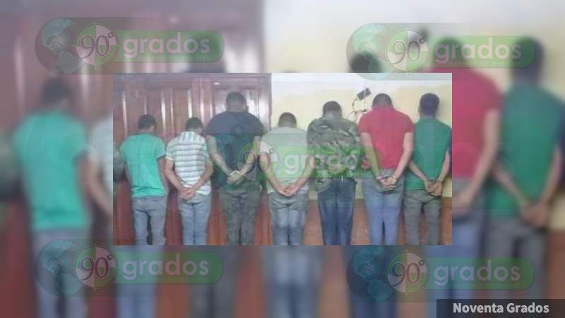 Detienen a siete de célula delictiva en La Huacana, Michoacán - Foto 0 