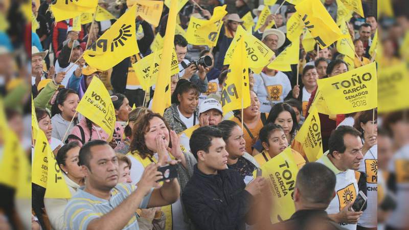 Pueblos originarios en Michoacán respaldan a Toño García como su voz en el Senado - Foto 2 