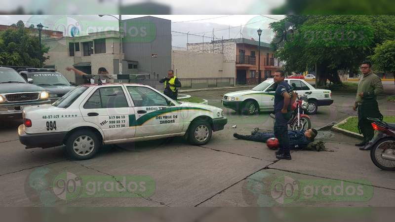 Lesionado un policía en choque en Zamora, Michoacán - Foto 0 