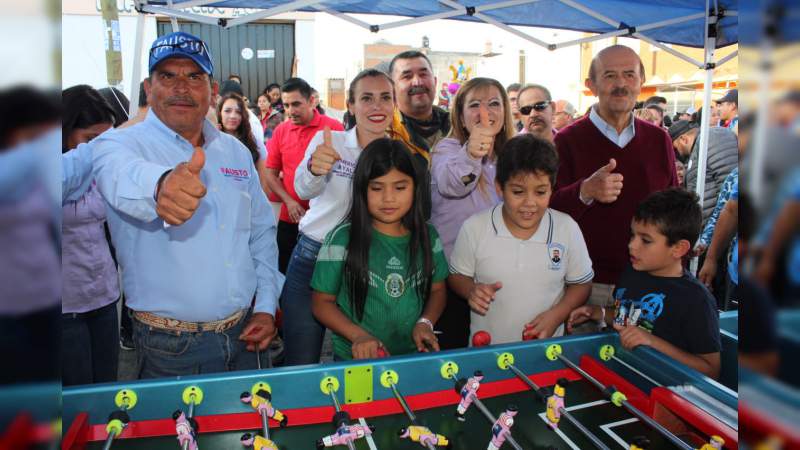 Colonia Industrial respalda proyecto de Fausto Vallejo Figueroa; anuncia iluminación para este asentamiento - Foto 2 