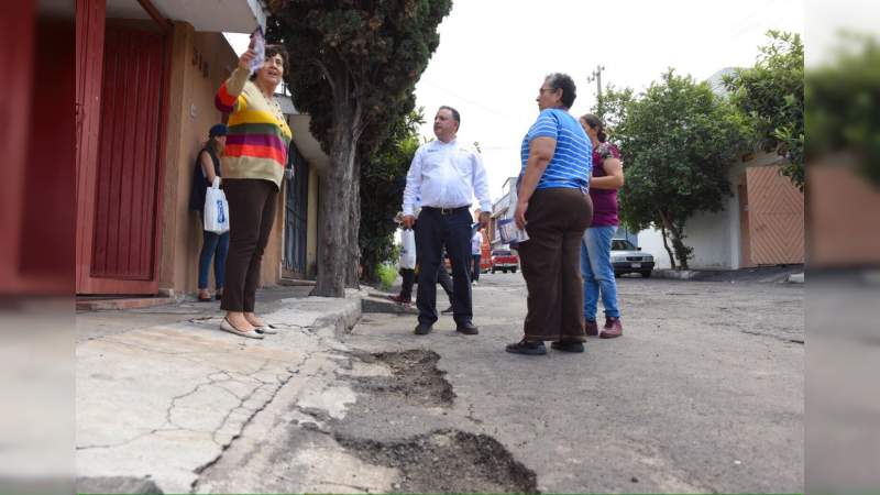 Compromete Carlos Quintana rehabilitar las vialidades destrozadas de Morelia  - Foto 0 