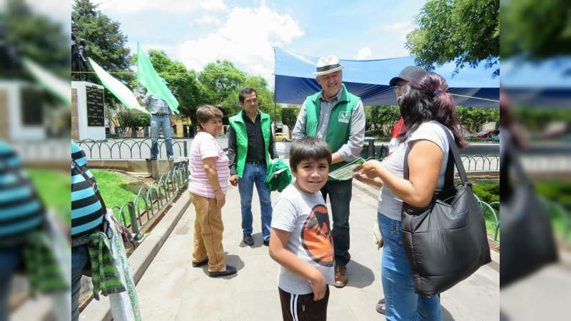 Frenar clientelismo político para beneficiar a todas las asociaciones civiles, propósito de Gerardo Herrera 