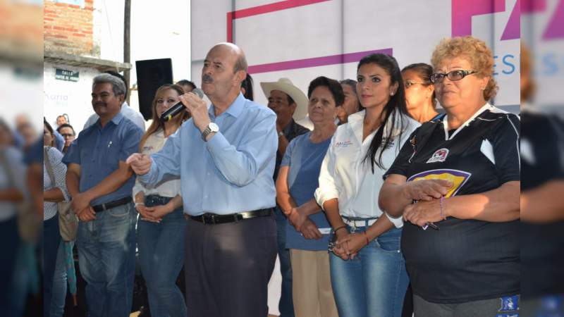 Regresaré a recuperar la dignidad de Morelia: Fausto Vallejo Figueroa 