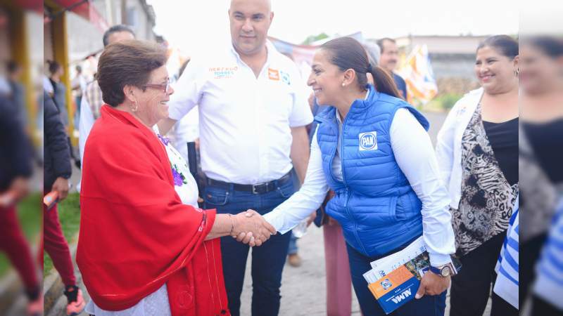 Michoacanos respaldan proyecto de Alma Mireya González para llegar al senado 