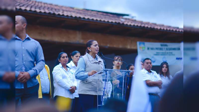 Le devolveremos a México y a Michoacán la paz: Alma Mireya González 