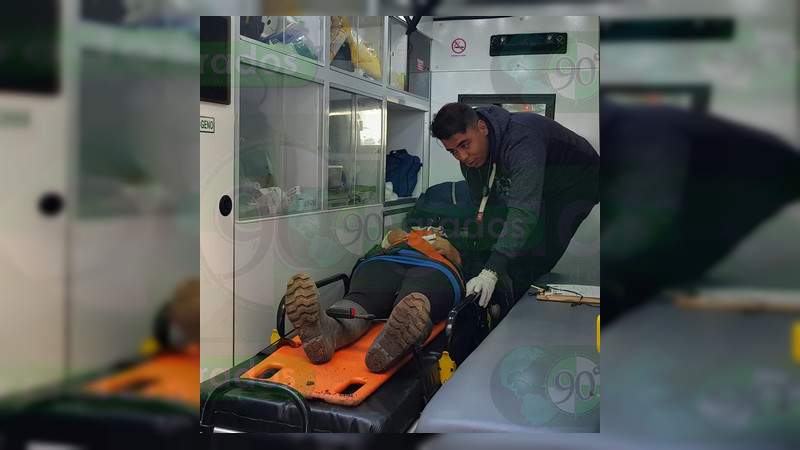 Tres heridos en volcadura en Zamora, Michoacán - Foto 2 