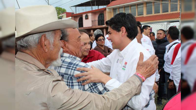 Ixtláhuac compromete que Uruapan será la Capital de la Economía Michoacana - Foto 0 