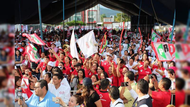 Ixtláhuac compromete que Uruapan será la Capital de la Economía Michoacana - Foto 1 