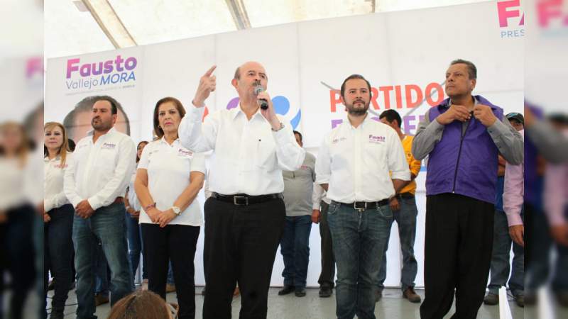 Cierra Fausto Vallejo Figueroa campaña en el Distrito 10; “no les vamos a fallar”, aseguró 