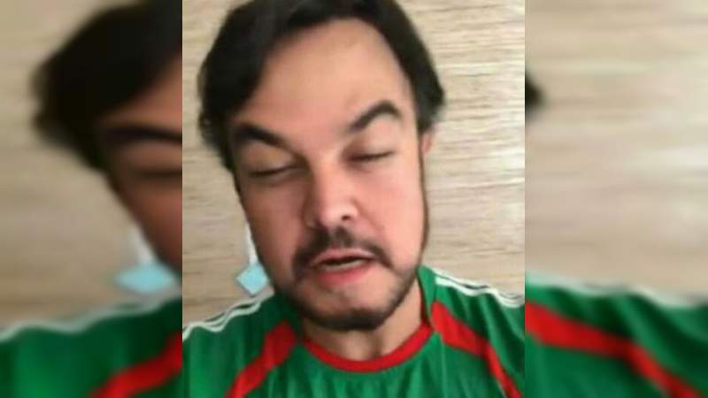 Critican a Aleks Syntek por video racista contra los coreanos 