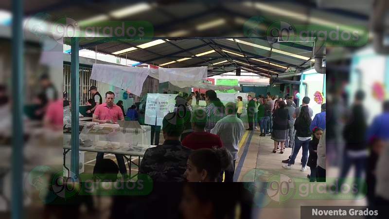 De manera normal se celebran las elecciones en Uruapan 