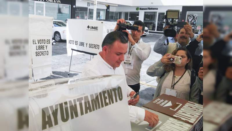 Requerimos la unidad para reconstruir Morelia: Carlos Quintana  - Foto 1 