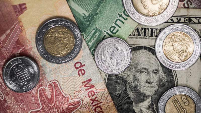 En plena jornada electoral, el peso se recupera 