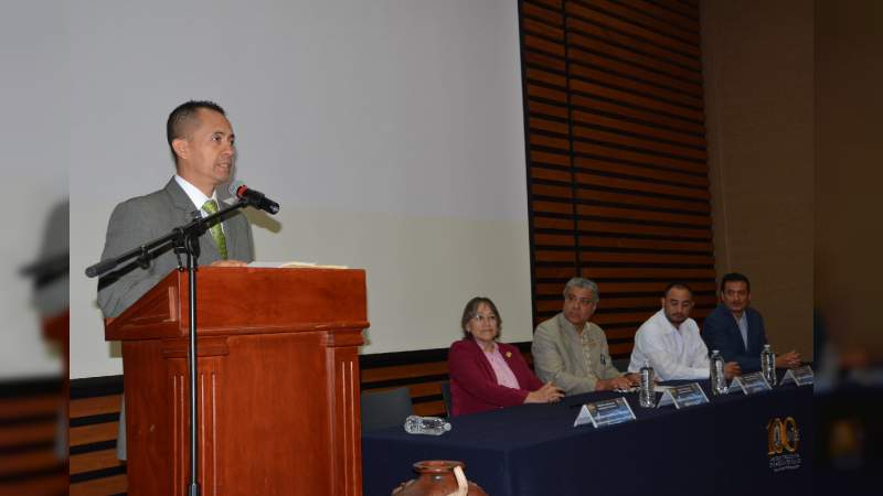 UMSNH imparte curso sobre el manejo sustentable de plagas 