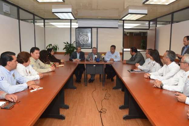 UMSNH, referente nacional en contención de déficit presupuestario, asegura Salvador Jara - Foto 1 