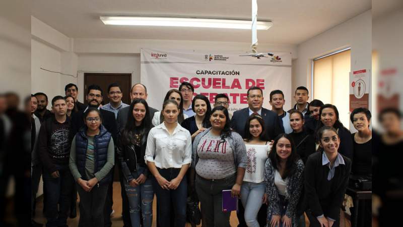 Inaugura Ijumich Actividades de la “Escuela Estatal de Debate” .  