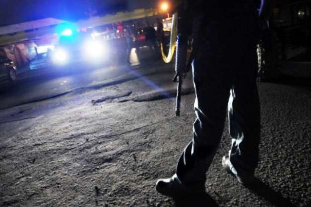 Localizan cadáver de sujeto ultimado a balazos en Lázaro Cárdenas, Michoacán 