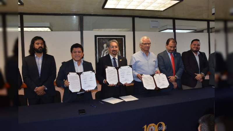 Menos de un mes para obtener cédula profesional y título en la UMSNH 