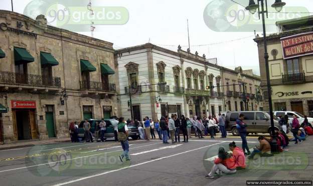 Sindicalizados del sector salud se manifiestan en Morelia y en Michoacán - Foto 2 