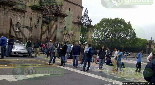 Sindicalizados del sector salud se manifiestan en Morelia y en Michoacán - Foto 3 