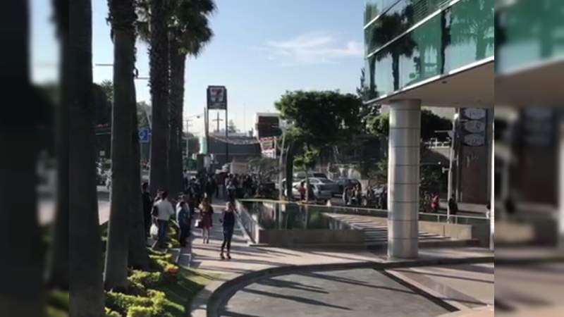 Sismo de 5.9 grados activa alarmas en la Ciudad de México - Foto 2 