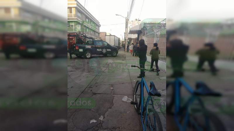 Operativo de la PGR en tianguis desata enfrentamiento en Celaya - Foto 4 
