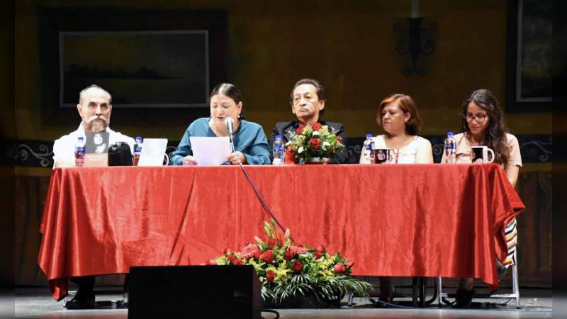 Presentan “Antología selecta” de Víctor Puebla, su primera obra póstuma  - Foto 1 