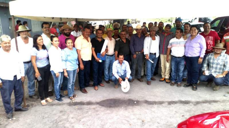 Productores de plátano de Coahuayana defienden precio mínimo de la fruta 