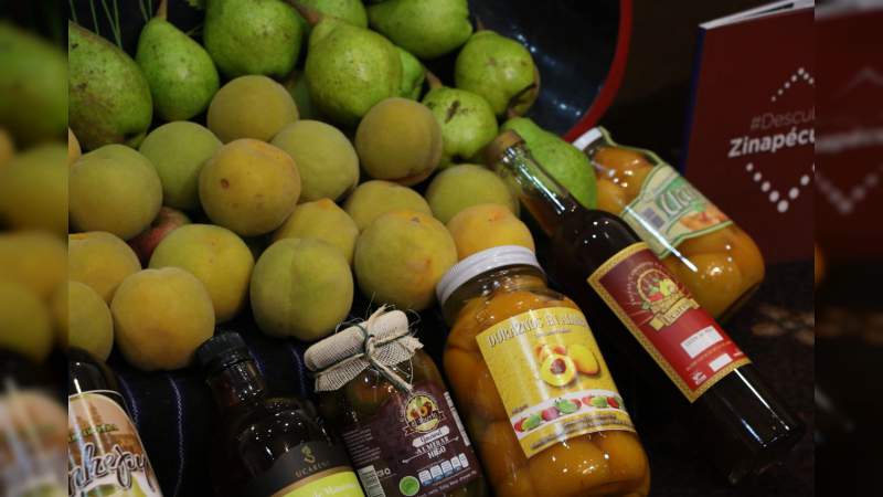 Prepara Ucareo la Feria de la Pera - Foto 1 