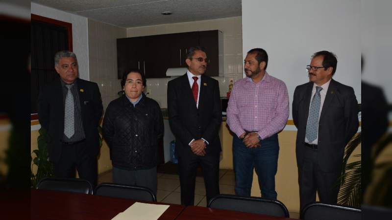 Relevo en el Comité de Adquisiciones de la Casa de Hidalgo 