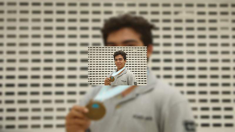 Bronce para el michoacano Alejandro Valderrama Celestino, en la Olimpiada Internacional de Química 2018 - Foto 1 