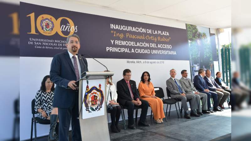 Remodelado el acceso principal de Ciudad Universitaria y reubicada la estatua de Pascual Ortiz Rubio - Foto 1 