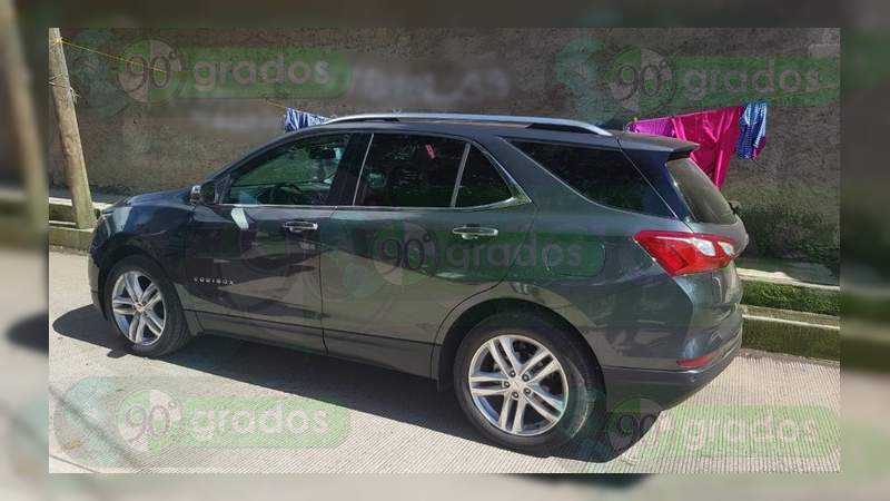 Recuperan tres de seis autos robados de agencia en Uruapan - Foto 1 