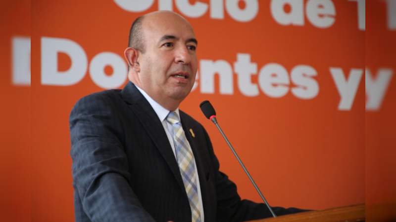 Inaugura SEE curso de capacitación a docentes del CECyTEM - Foto 1 