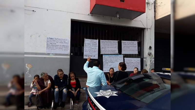 Trabajadores toman el Ayuntamiento de Villamar 