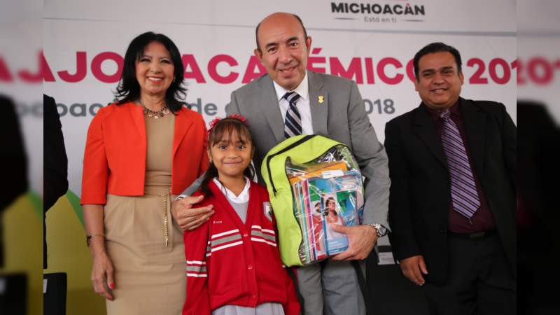 Construyamos un camino diferente y hablemos más de educación: Alberto Frutis Solís - Foto 2 