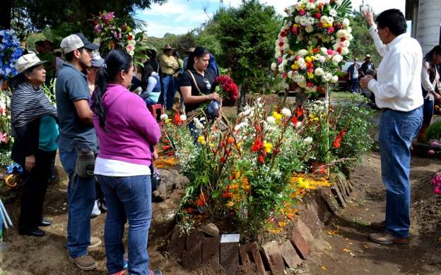 Día de muertos, tradición que aún se mantiene viva en Zacán, Michoacán - Foto 6 