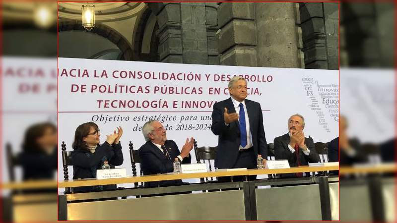 Academia Mexicana de Ciencias y rectores de universidades analizan con AMLO políticas públicas en tecnología e innovación 